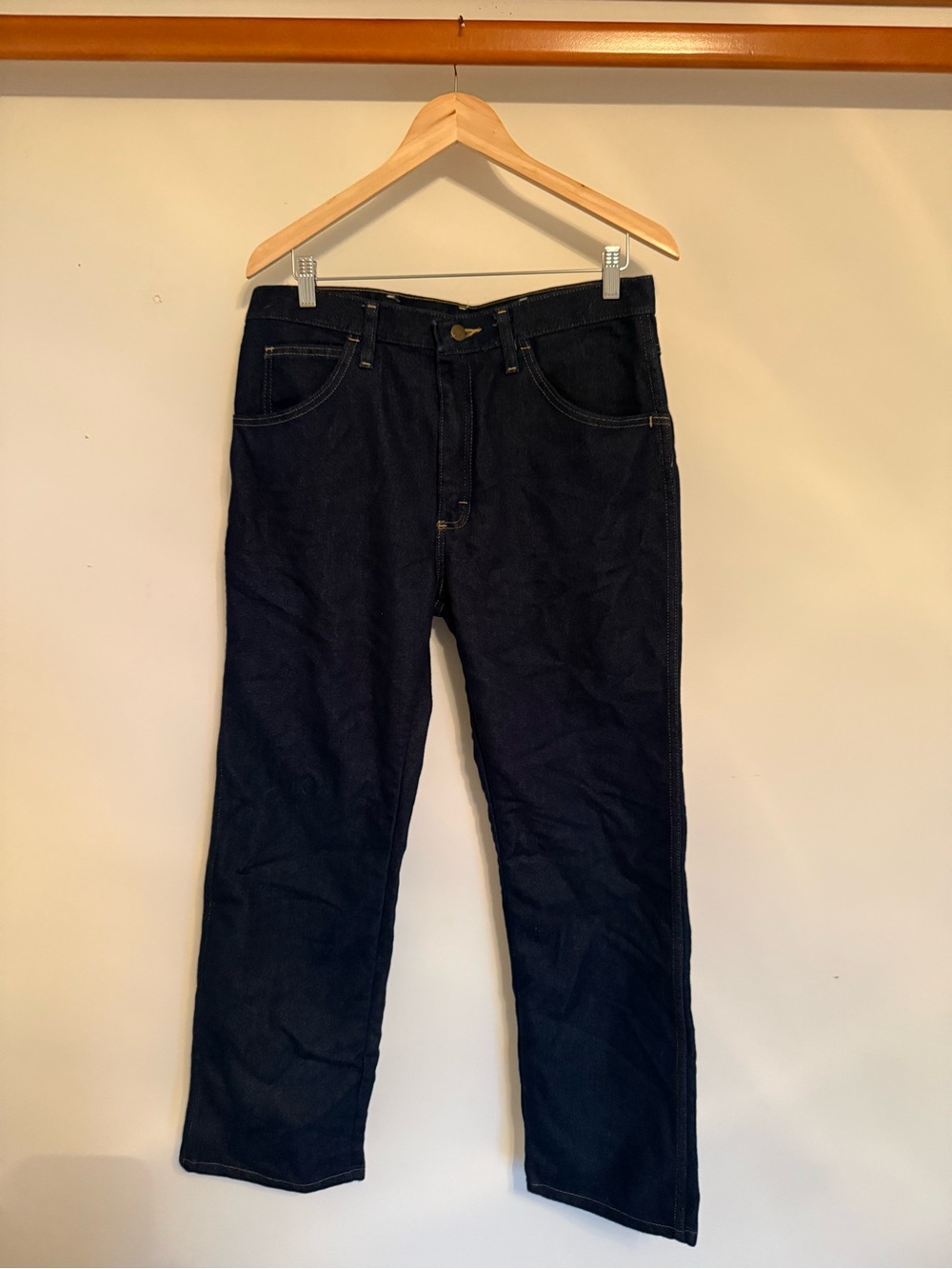 Wrangler - Rugged Wear Dark Wash Straight Leg Jeans - Classic Indigo 💙
